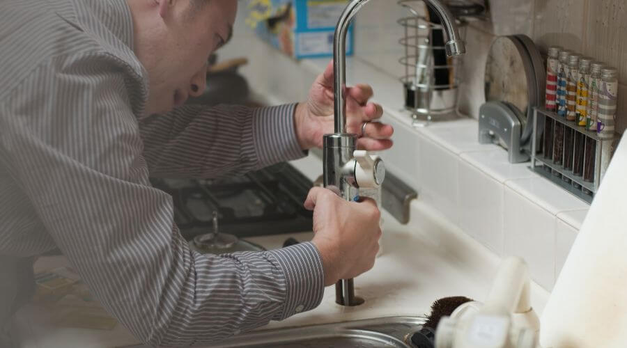 Professional bathroom faucet installation in Farmersburg, IA